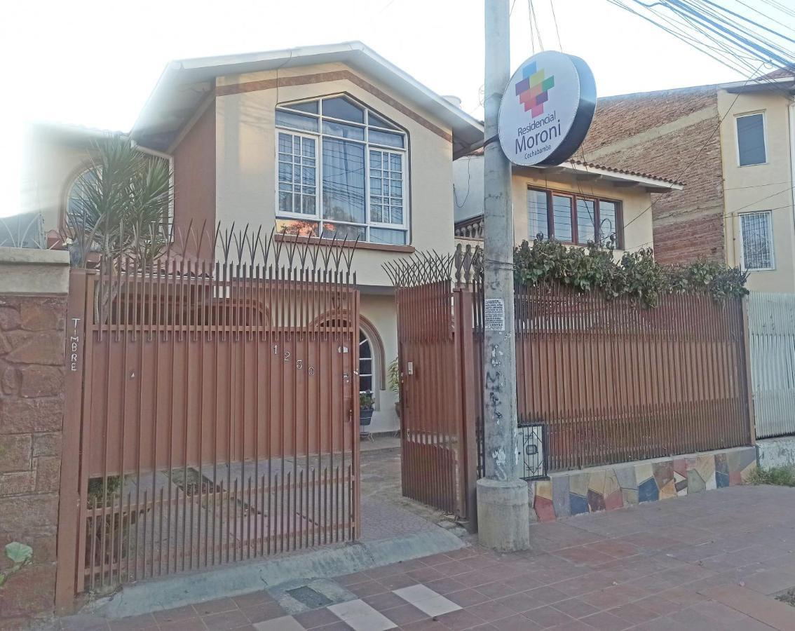 Residencial Moroni - Alojamiento En Cochabamba Acomodação com café da manhã Exterior foto